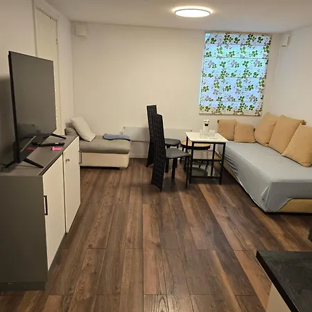 Beautiful 2 In Klofta,near Oslo Airport& Oslo Apartman